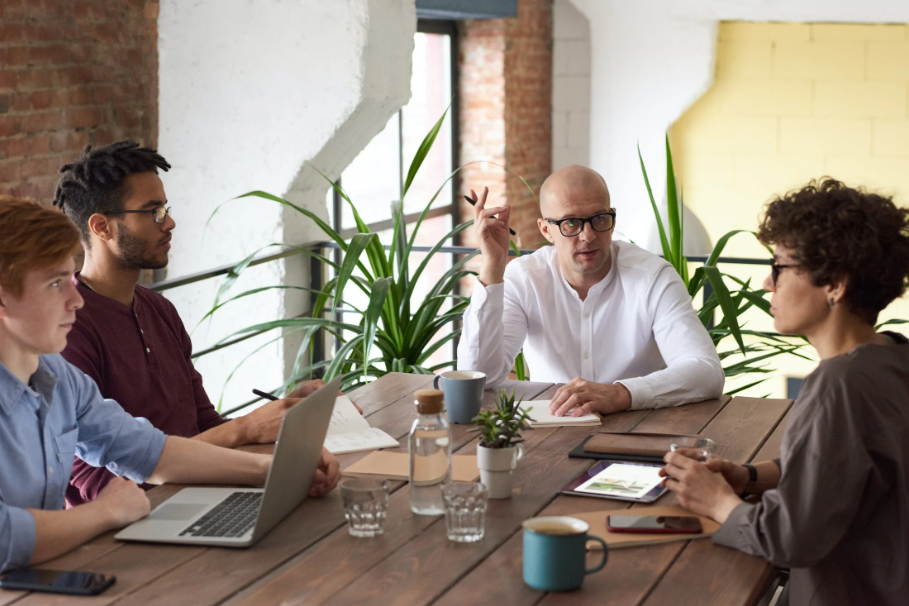 A team discussing different business structures.